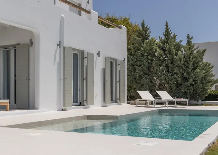 White Milos * 阿达玛斯