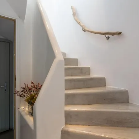 Villa White Milos *