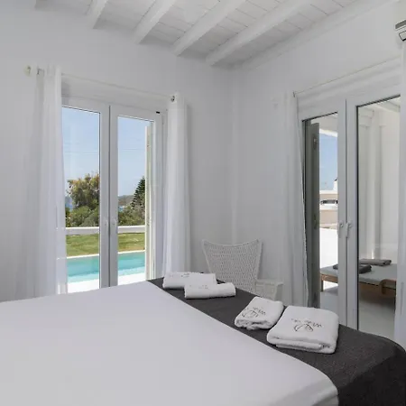 Villa White Milos *